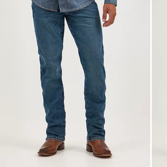 NWT MEN'S WRANGLER RETRO® SLIM FIT BOOT CUT STRAIGHT LEG LOW RISE JEANS 33 x 32 - Picture 10 of 16